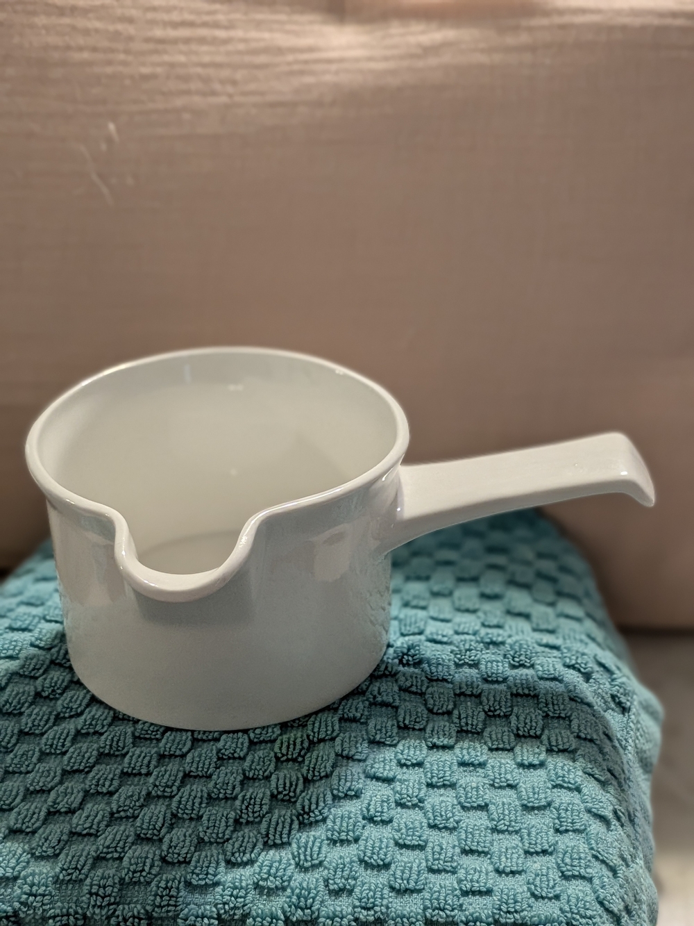 Vintage Brothers "Tivoli" White Ceramic Gravy/Sauce Server